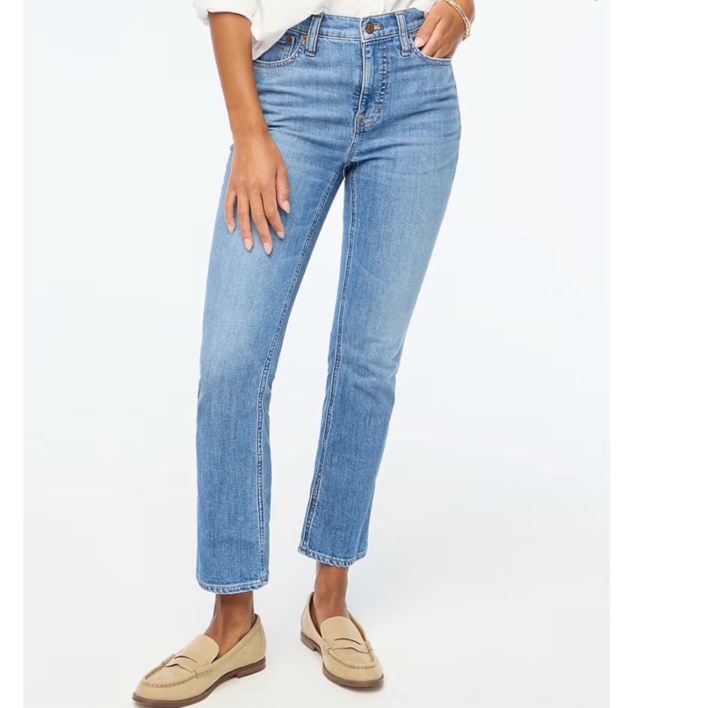 Petite flare Crop mid-rise Jean